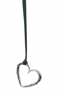 Heart Pendant wth green Necklace-Swarovski Stones. 6 Pcs 