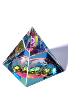 Glass Pyramide with Sign on Zodiak Lion 